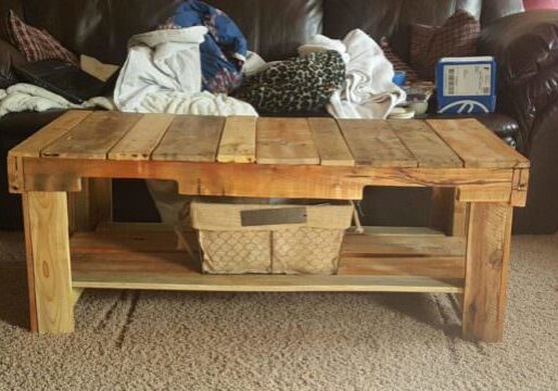 1001pallets.com-custom-pallet-table