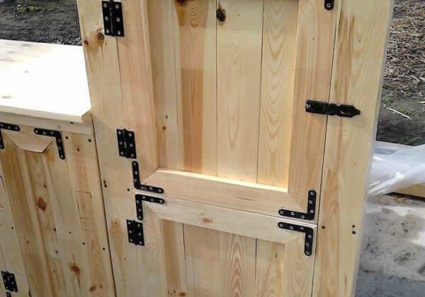 Exquisite Pallet Sideboard Set - Great For Any Room!
