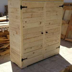 1001pallets.com-garden-pallet-cabinet-armario-de-jardin-04