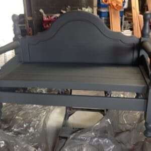 1001pallets.com-my-20-year-old-pine-bed-now-garden-seating