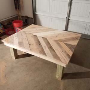 1001pallets.com-5-pallet-coffee-table