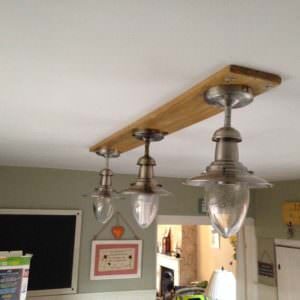 1001pallets.com-how-i-made-this-light-fitting-for-my-kitchen