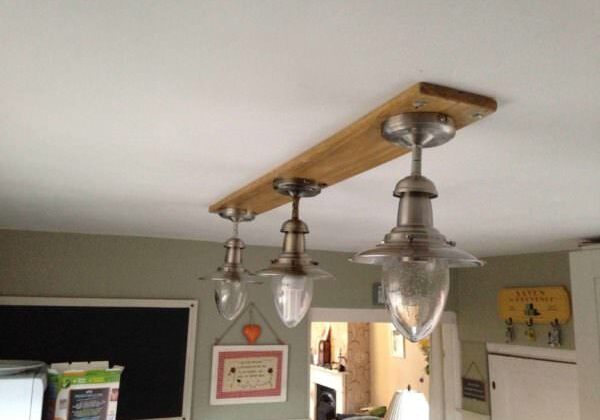 1001pallets.com-how-i-made-this-light-fitting-for-my-kitchen