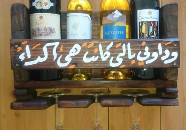 1001pallets.com-illustrated-pallet-wine-rack-01