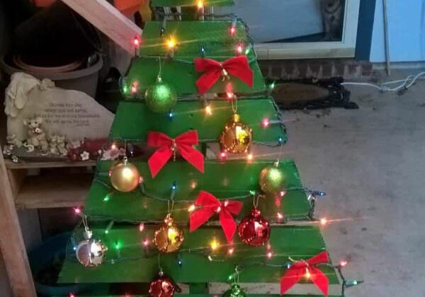 1001pallets.com-pallet-christmas-tree