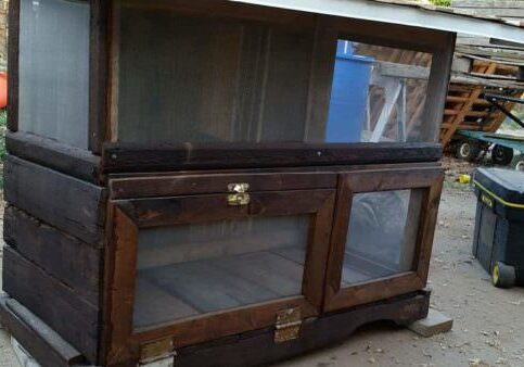 1001pallets.com-outdoor-cat-enclosure-cattio