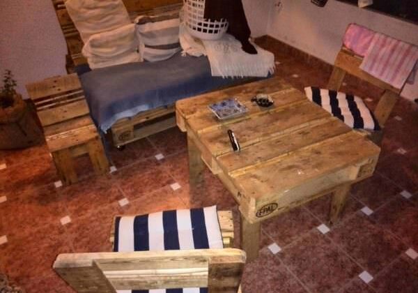 1001pallets.com-balcony-set1