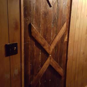 1001pallets.com-pallet-door