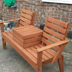 1001pallets.com-love-seat