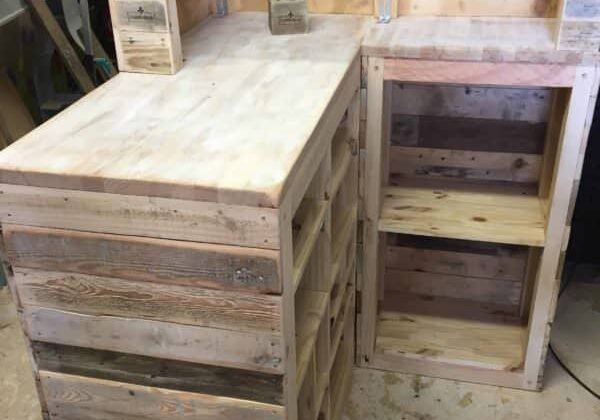 1001pallets.com-comptoir-de-vente-palette-02