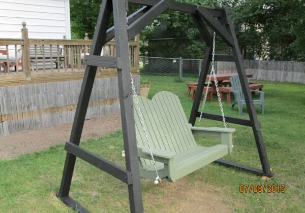 1001pallets.com-swing