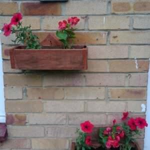 1001pallets.com-pallet-wall-planter