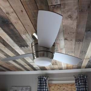 Pallet-Furniture-Plans-for-Bedroom-Ceiling