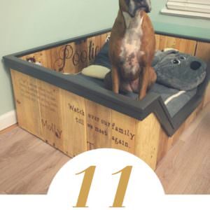 1001pallets.com-pamper-your-pup-11-plush-pallet-dog-bed-ideas-for-you-01