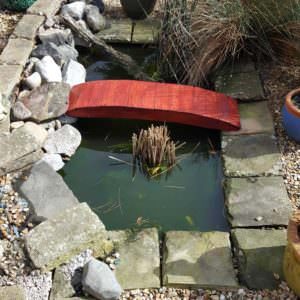 1001pallets.com-pond-bridge