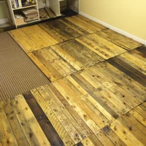 1001pallets.com-how-i-made-a-kitchen-floor-with-pallets5