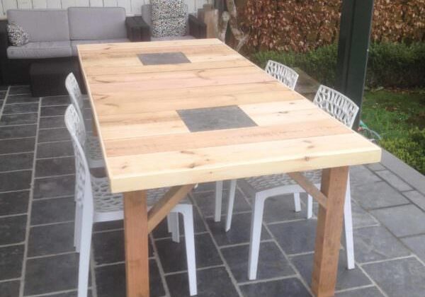 1001pallets.com-several-pallet-tables-done-in-different-styles-01
