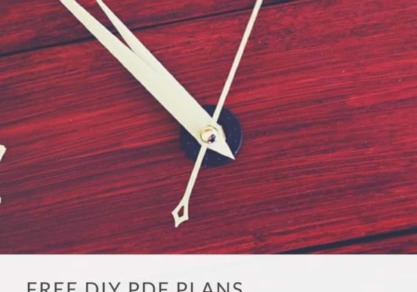 1001pallets.com-simple-pallet-wall-clock-01