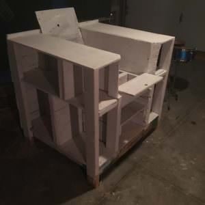 1001pallets.com-bookcase-lincoln-chair4