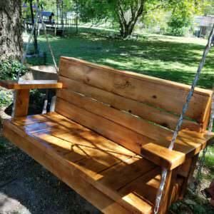 1001pallets.com-swing-i-made-my-mother-for-mothers-day