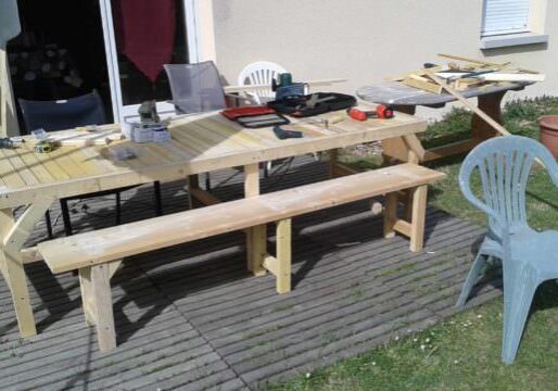 1001pallets.com-table-et-banc-de-jardin1
