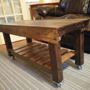 1001pallets.com-pallet-and-two-8-2x3-coffee-table-on-casters