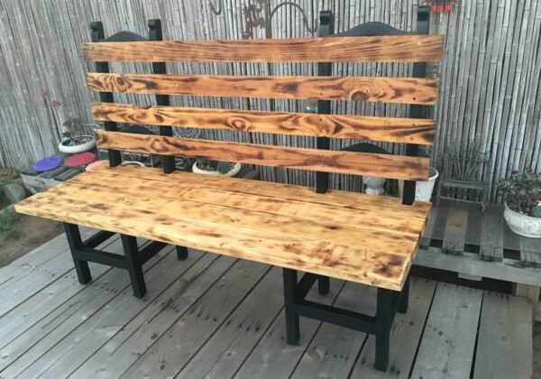 1001pallets.com-turning-a-couple-of-old-chairs-in-a-bench3