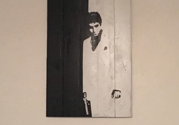 1001pallets.com-pallet-wall-art-01