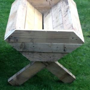 1001pallets.com-versatile-pallet-troughs-1