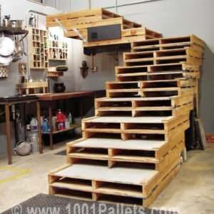 pallet-stairs