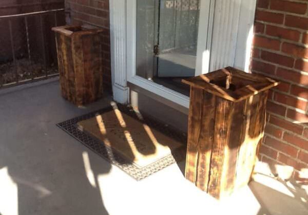1001pallets.com-planter-boxes-made-out-of-pallets