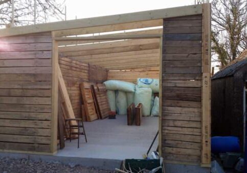 1001pallets.com-yet-another-shed4